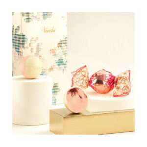 VENCHI Strawberry & Cream Chocomousse, 1 tk